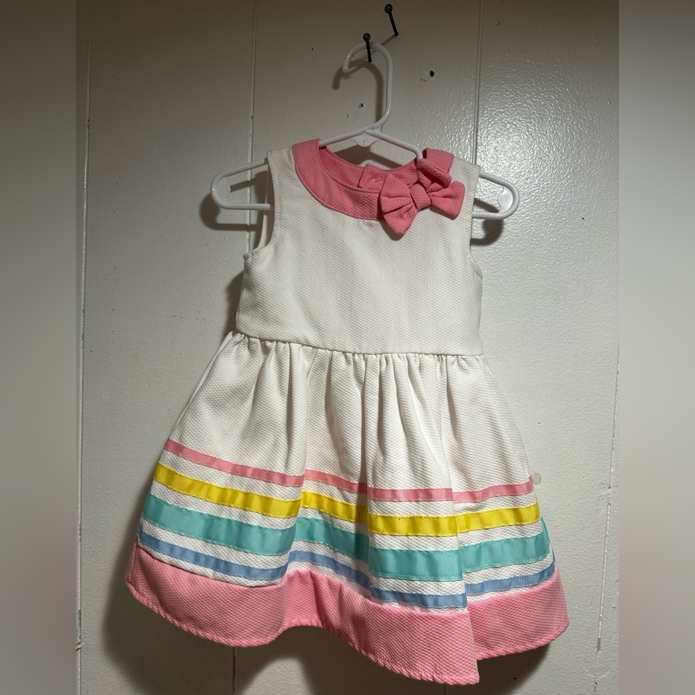 Bundle of 2 Crown & Ivy baby dresses